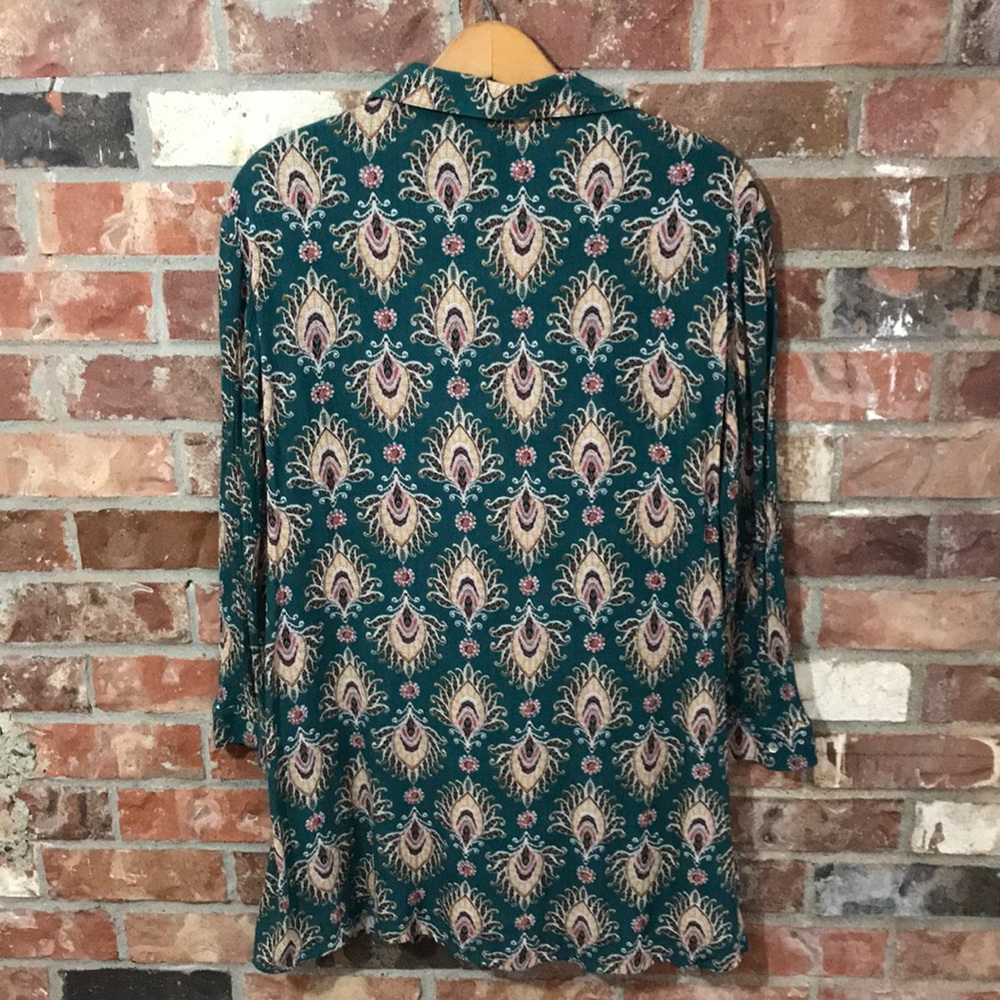 Dee Elle Paisley L/S Tunic L - Picture 5 of 6
